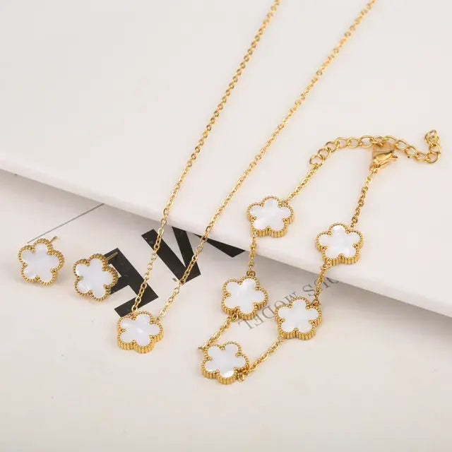 Cleef Style Flower Set